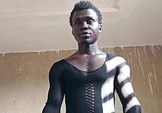 Kwameoppong65 Heating the Day with a Little 18+ Dance and Big Cock