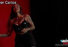 Dominando meu escravo com o chicote e orgasmo!