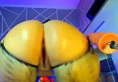 Passionate Big Booty Clapping in Homemade Scene