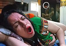 Indian stepmother homemade video में bent over, stepson द्वारा taboo roleplay में rough doggystyle fucking मिलता है