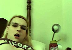 Holy fuck I love fingering my wet pussy solo!