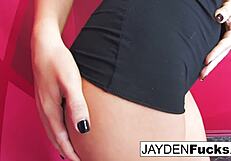 jayden jaymes relaxes in the bathtub solo