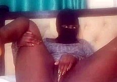 Angela Oxo's Bouncy Booty: Tight Or Loose?