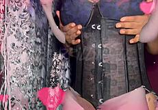 बिग टिट एबोनी स्ट्रिपर वर्क के बाद इतनी हॉर्नी कि सबसे हॉट बाउंसर को ढूंढा जिसने उसे ब्रेन्स आउट फक किया और सब जगह स्क्वर्ट किया फुल वर्जन प्रीमियम पर