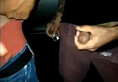 Lenev8 Fodendo Com Com V�rios Estranhos No Mirante Da Lapa Com Um Banho De Porra Como A Safada Gosta