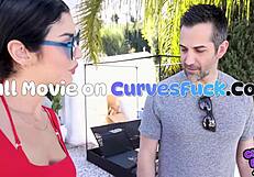 Hot Teen 18+ Queenie Sateen Shows Off Her Curves Worth Remembering