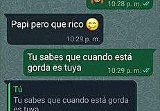 Caliento a mi novia por whatsapp y me termina dando un par de sentones latina couple ass big ass cute sexy