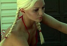 Watch this blonde give a blowjob at the car wash!