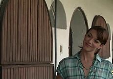 Elioska Cross Turns Outdoor Activity into Hot Anal Sex