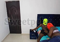 Look Into My Eyes While Giving That Dick