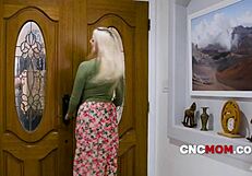 Freeuse delivery delights - christie stevens cncteen 18+