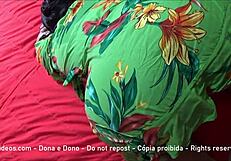 Submissive wife flaunts her enormous ass for amateur viewers