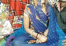 desi rashi aunty lifts saree for fingering in hospital roleplay