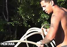 hey, the hot young girl offered herself to the gardener and got wild