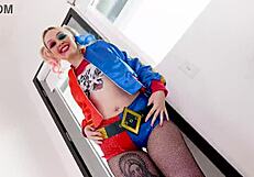 arielle aquinas as sexy harley quinn look-a-like