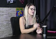 Compilados do Matheus Caetano no Bora Cast com Bruna Carlos - Parte 1 watch on sheer red