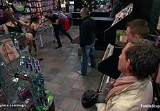 Stunning latina ass fucked in public 😈