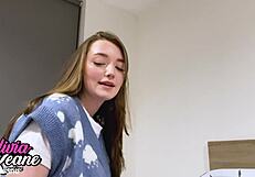 Watch this brit teen give an oily handjob! Isn't it hot?