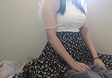 帰ってきてからむらむらが止まらなかったので、毛布の上で甘々おなにーしちゃった。。。