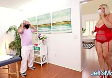 Curvy milf Lila Lovely craves intense massage