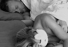 husband wakes blindfolded blonde wife in bed, fingers her to orgasm, then cums on face