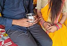 दामाद सास को घोड़े की तरह जोर से चोदता है