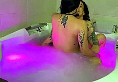 My girlfriend's best friend rides me in the jacuzzi