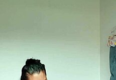 Chorros De Leche Squirt Sexy Chica Masturbates With Toys And Squirts