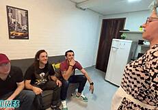 meus amigos fuderam o cu da minha avo com anal e creampie