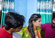 देसी मल्लू आंटी हार्डकोर फक दो लोकल्स के साथ फुल मूवी