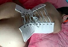 Esposa Puta Latina Infiel Folla Al Mejor Amigo De Su Marido Mientras El Cornudo Trabaja