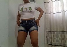 how delicious my step daughter dances sexy getting naked and her pussy looks wet