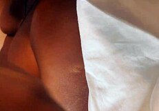 बीबीडब्ल्यू फैट ऑइल्ड अस हार्डकोर फक और डीपथ्रोट सक्ड डिजाइनर बैग के लिए