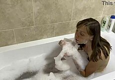 Singing in the bath with blue eyes