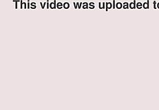 पीला पिस पीने वाला दो लीटर पीकर डीपथ्रोट के दौरान उल्टी करता है