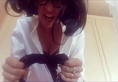 Young Stepmommy 18+ Kind And Interactive