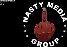 एरिया द लिब्रा कराहती है, बड़ा काला लंड गले तक चूसकर क्रीमपाई के लिए