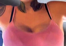 Na Academia Quase Fui Expulsa Por Estar Com Uma Mina Blusinha Fiquei Toda Suada Que Escorria Pela Minha Bucetinha