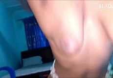 After I showed her my cock in the dorm, she got wet.