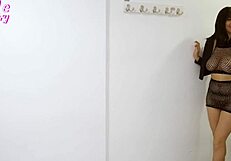 ladronas posing as strippers fuck the homeowner and steal everything after