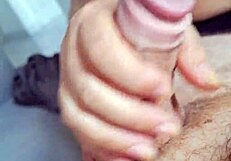 batendo punhetinha no amigo