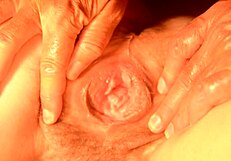 playing with my pussy and finger in the ass 😏