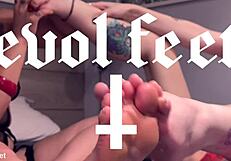 Latina Goddess Wants Tongue Between Her Toes