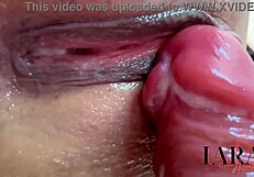 भूखी चूत दूध से भरी