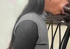 professional cock sucker makes me cum in 2 mins!