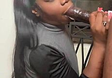 professional cock sucker makes me cum in 2 mins!