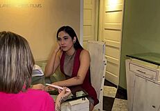 intense cachonda esposa masturbates while watching esposo follar otra