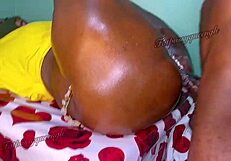 साउथ अफ्रीकन स्लट बीबीसी से हार्ड फक हुई, चिल्लाई और भागी