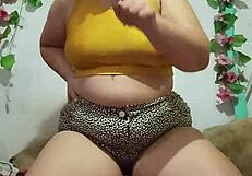 pov te descubro pajeandote y te puteo por pendejo pajerito pito chico humillaci�n joi cei