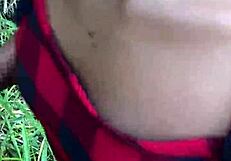 Young girl enters terrain to fuck in bush